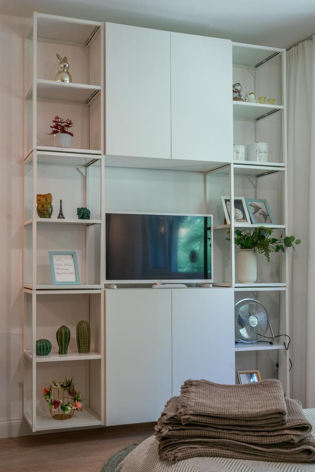 Apartament Fala Metro Sgh Klub Stodola Parking Parkview Fast Wifi Warschau Exterior foto